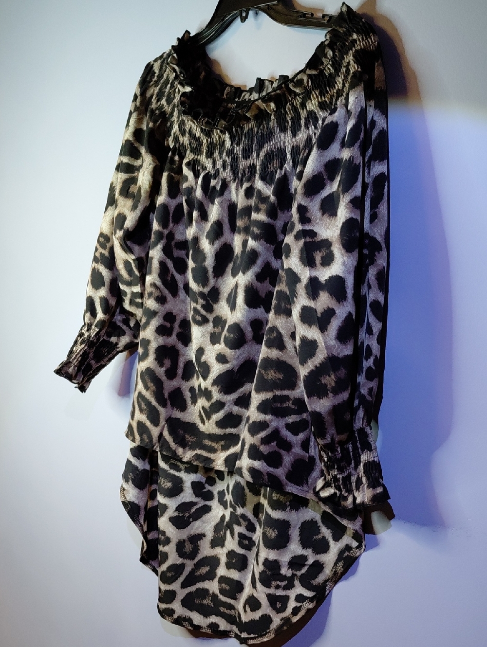 ASYMETRICAL Leopard Print TOP Sexy ON!!